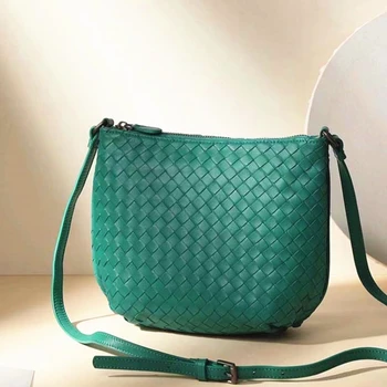 Brand-dizajner 2021 Nova kožna Ženska torba preko ramena Kožuh Ručni rad Torba Luksuzni Modni Prometni novčanik