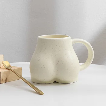 Keramika Novost Bubalo Kreativna Oblik dupe Šalica Kave s mlijekom Osobnosti Umjetnički Dizajn Smisla Skulptura Stol Šalicu za Ukras kuće 5